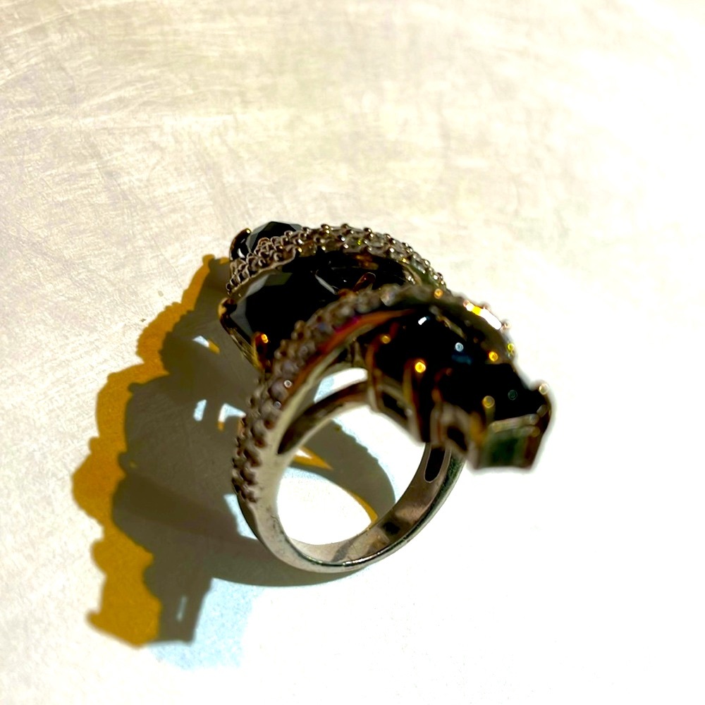 Vintage silver and black gem statement ring - Picture 3 of 5